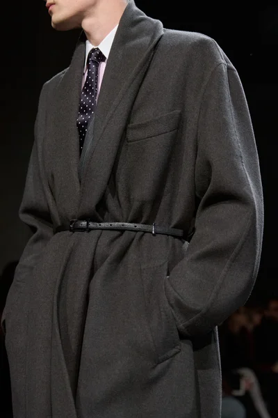 Look 23